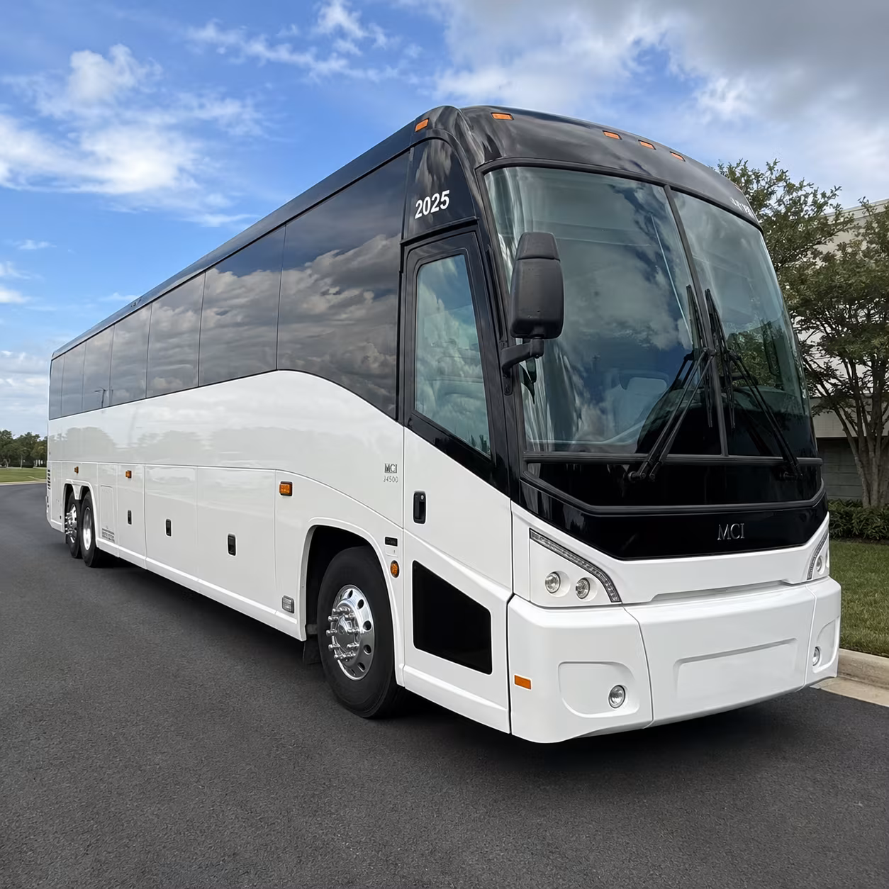 beaverton charter buses for beaverton students and chaperones