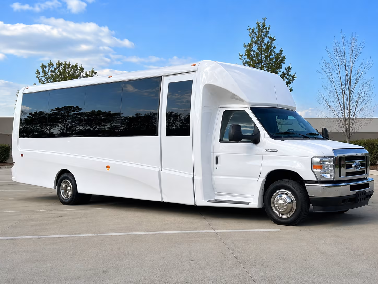 book a prom bus to the valley river inn or lane events center