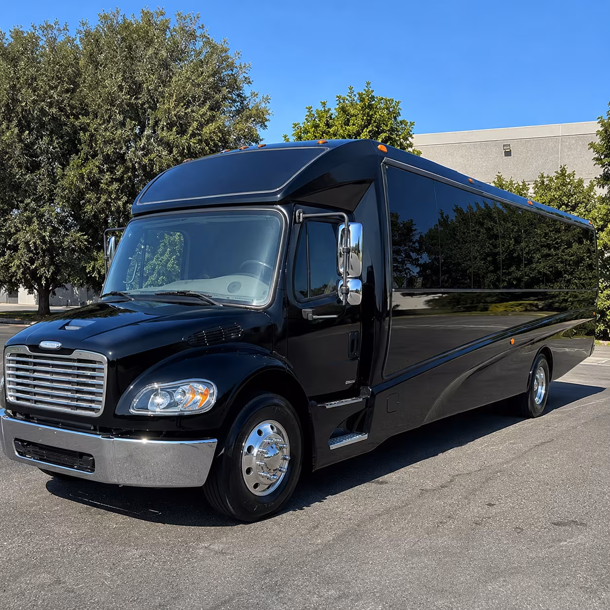 ducks game day shuttles to autzen stadium and matthew knight arena