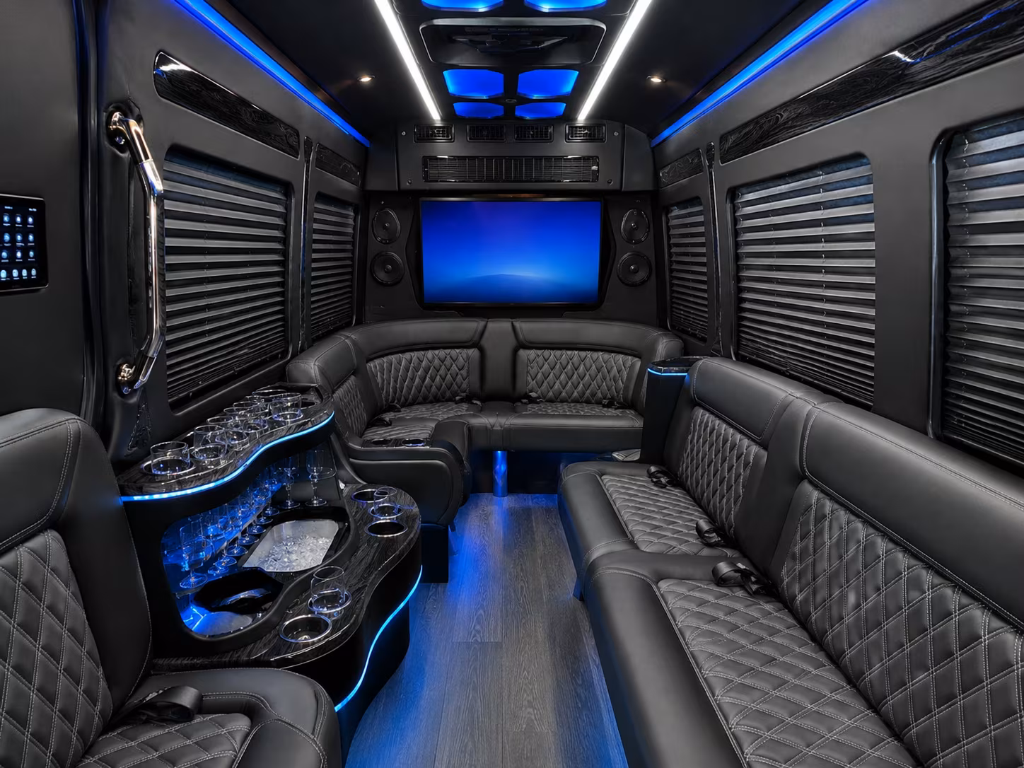 game day and event shuttles at autzen stadium and matthew knight arena