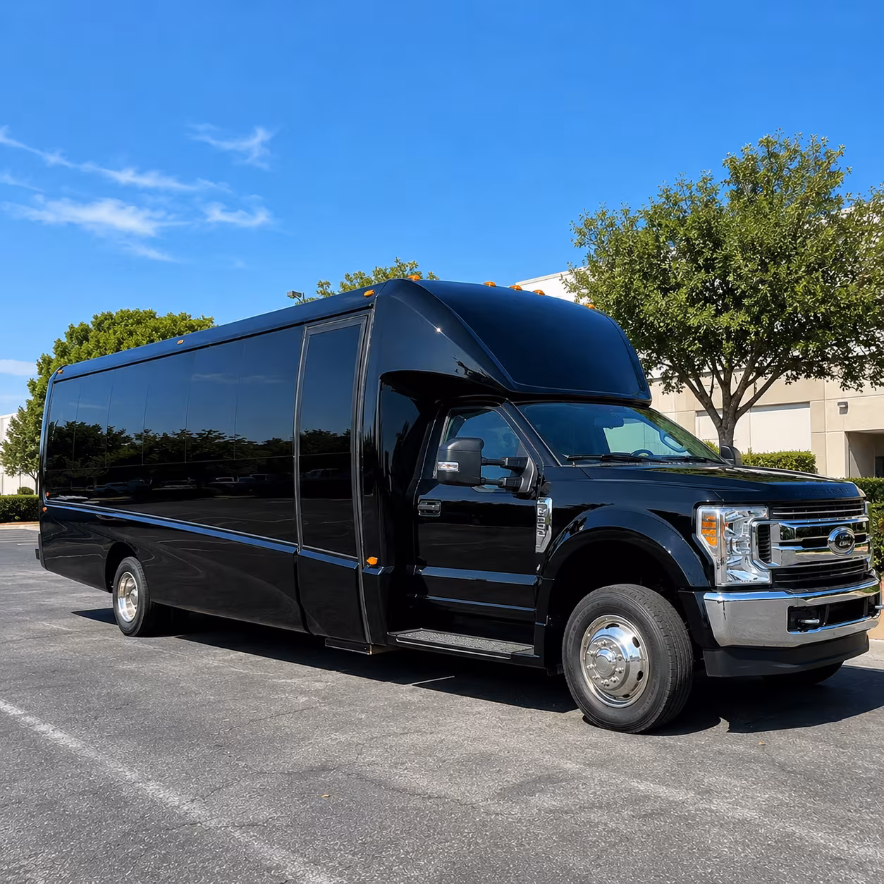 gresham charter bus rentals for airport transfers