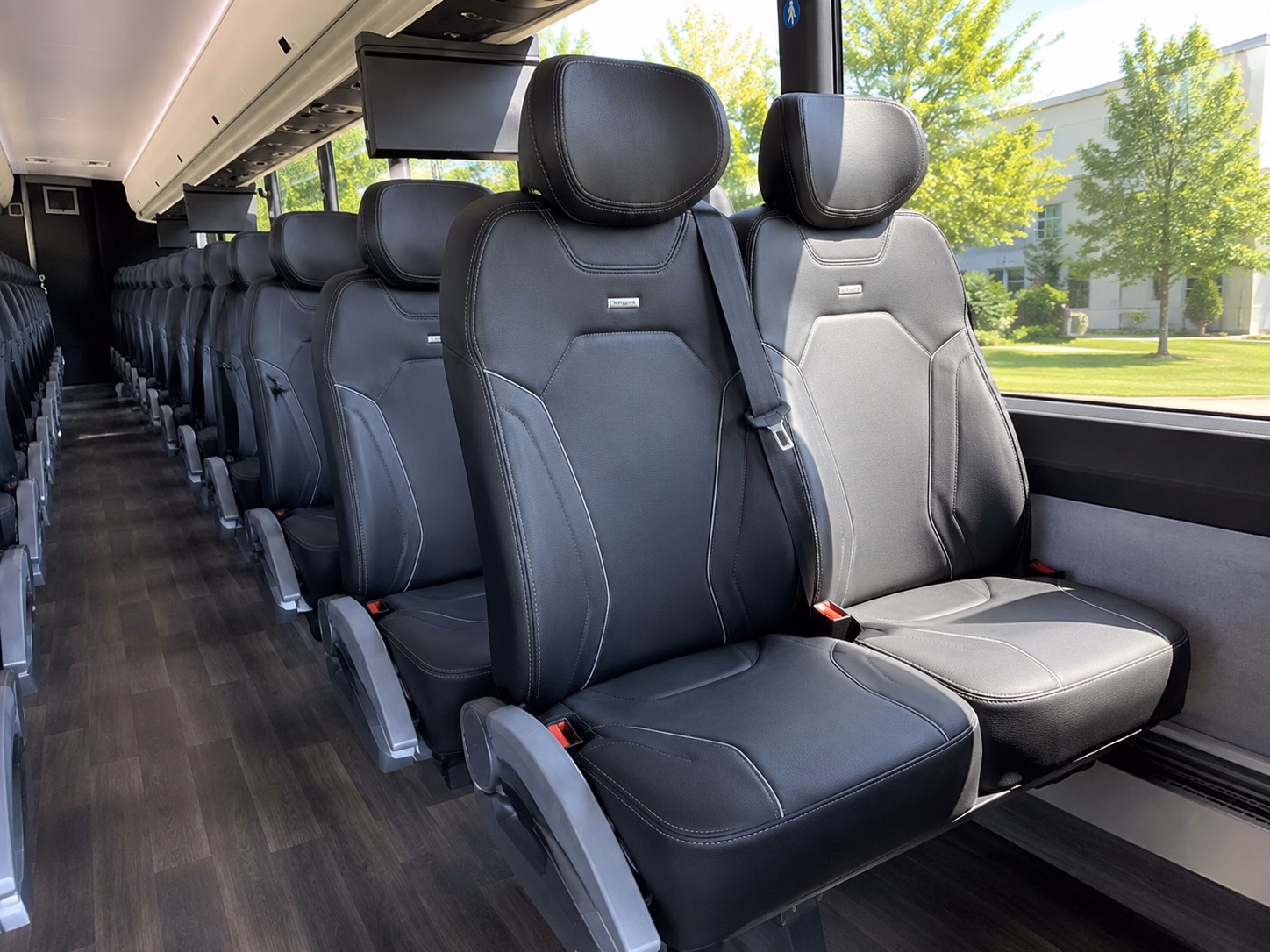 hillsboro timely airport transportation for hillsboro groups