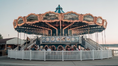 salems riverfront carousel